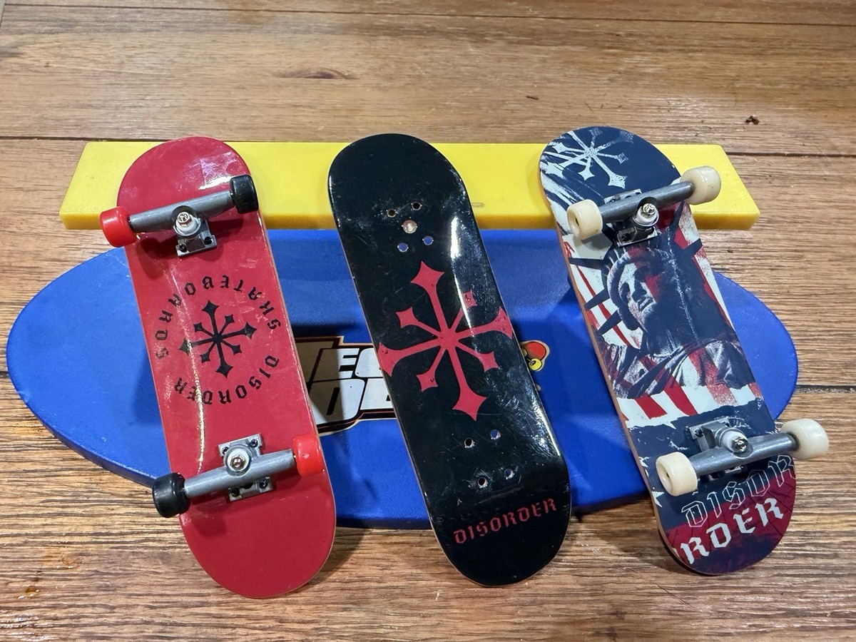 Tech Deck Tony Hawk Skatepark 9 Piece Set Bench Picnic Table