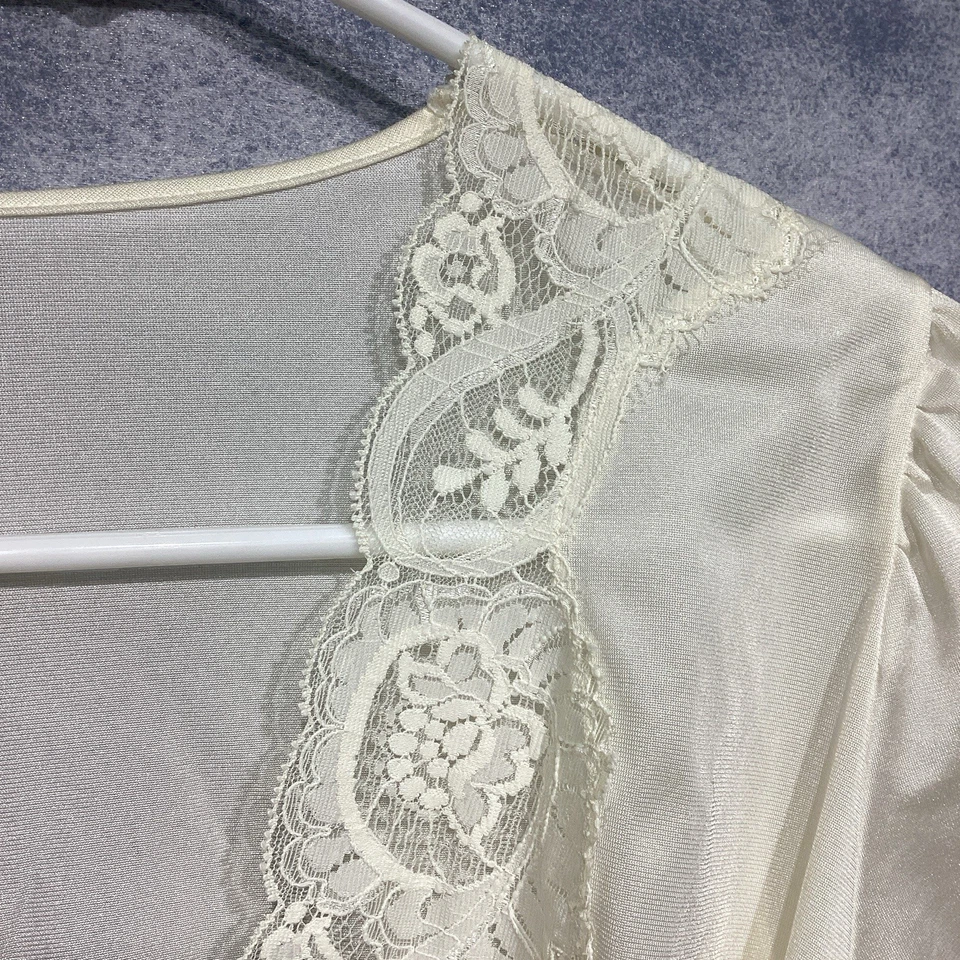 BATA PEIGNOIR VINTAGE OLGA larga de nailon y encaje busto pequeño 42 envoltura marfil Foto 3 de 4