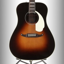 Fender California Vintage King w/ Case, Aged White Pickguard, Mojave (U5) 03912