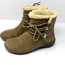 UGG Rianne Chestnut Brown Lace Up Leather Winter Boots Sheepskin Lined Sz 7