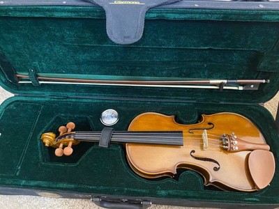 Cremona SV-150 Premier Student Series Violin Outfit 1/2 Size