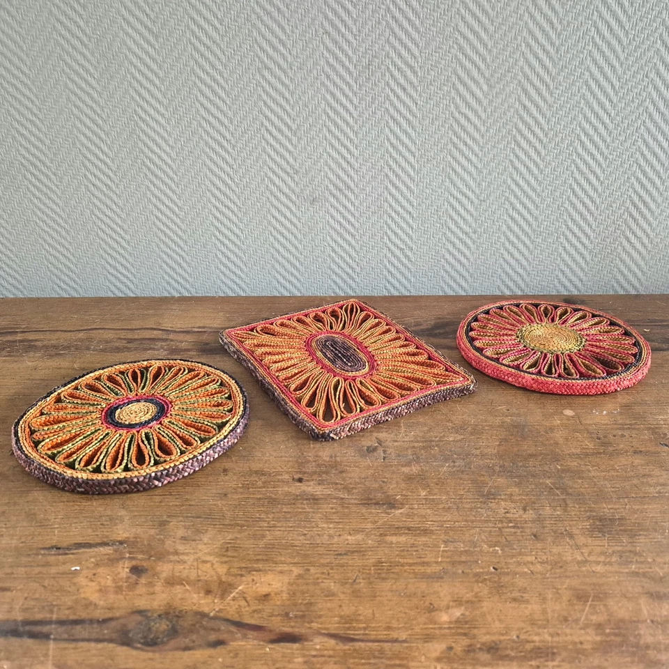 Vintage Set Of 3 Wicker Straw Trivet Hot Pad Woven Rattan Coasters Pan Holders - Image 3 of 3