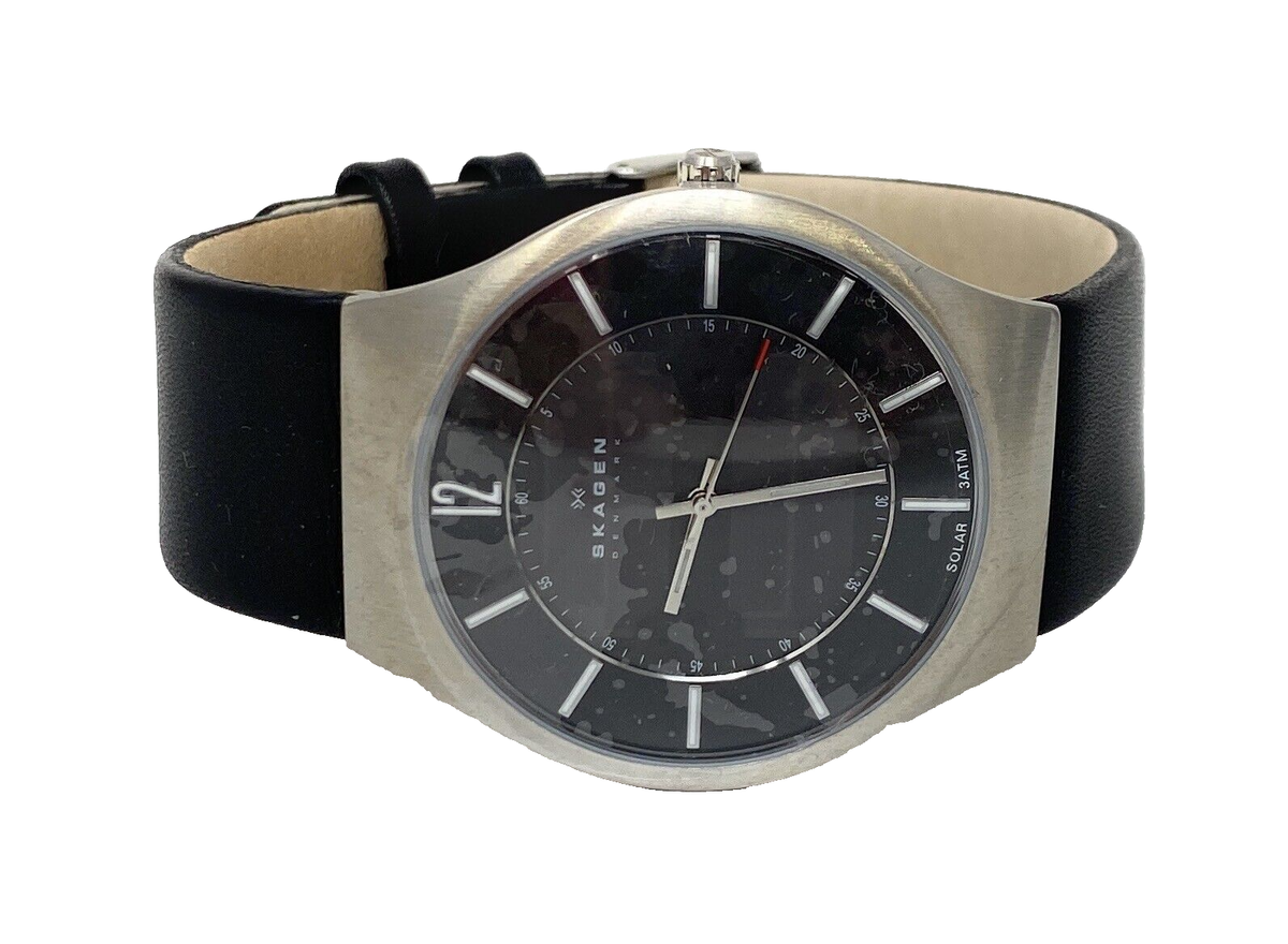 Skagen 833XLSLB AEA238 Men's Wrist Watch Black Leather Analog Dial