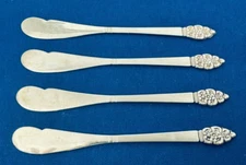 Oneida NORDIC CROWN Stainless Flatware - Set of 4 Flat Handle Butter Spreader