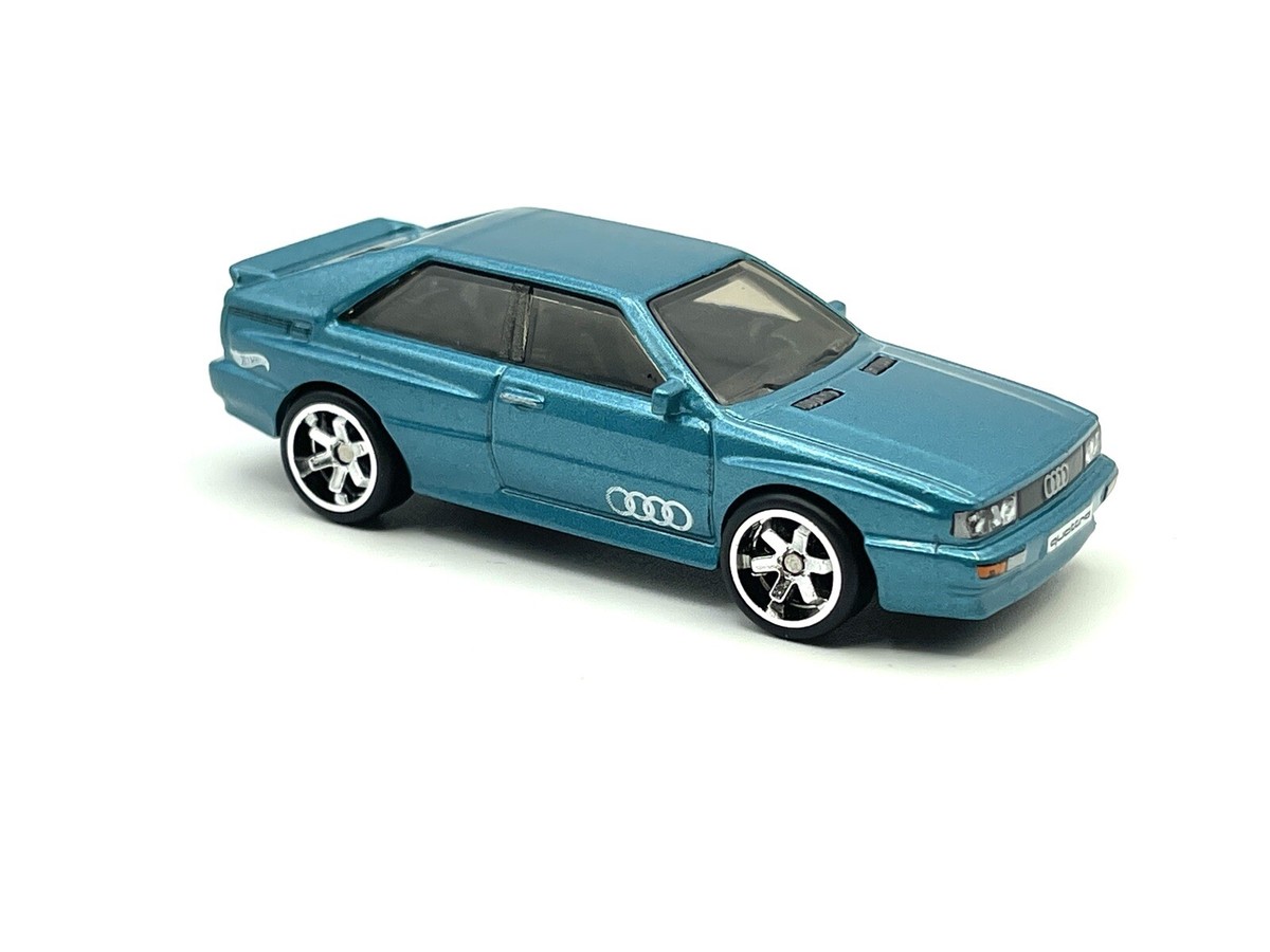 '87 AUDI QUATTRO 2台セット 2024 Hot Wheels '87 Audi Quattro *Wheel Error* Long Card And