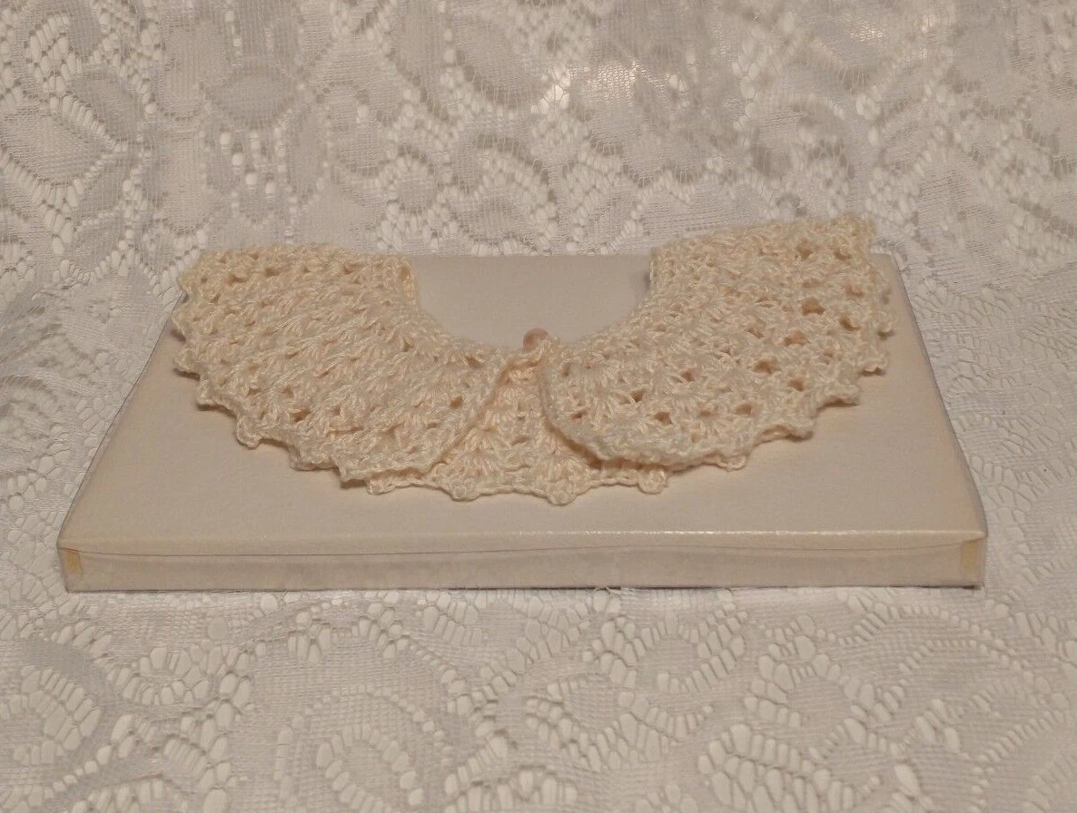 Hand Made Crocheted Collar USA tblhq1