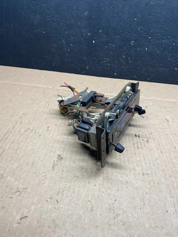 Ford Van Econoline E150 1985 1986 1987 aire acondicionado calefacción control de clima O3669 DG OEM Foto 2 de 4