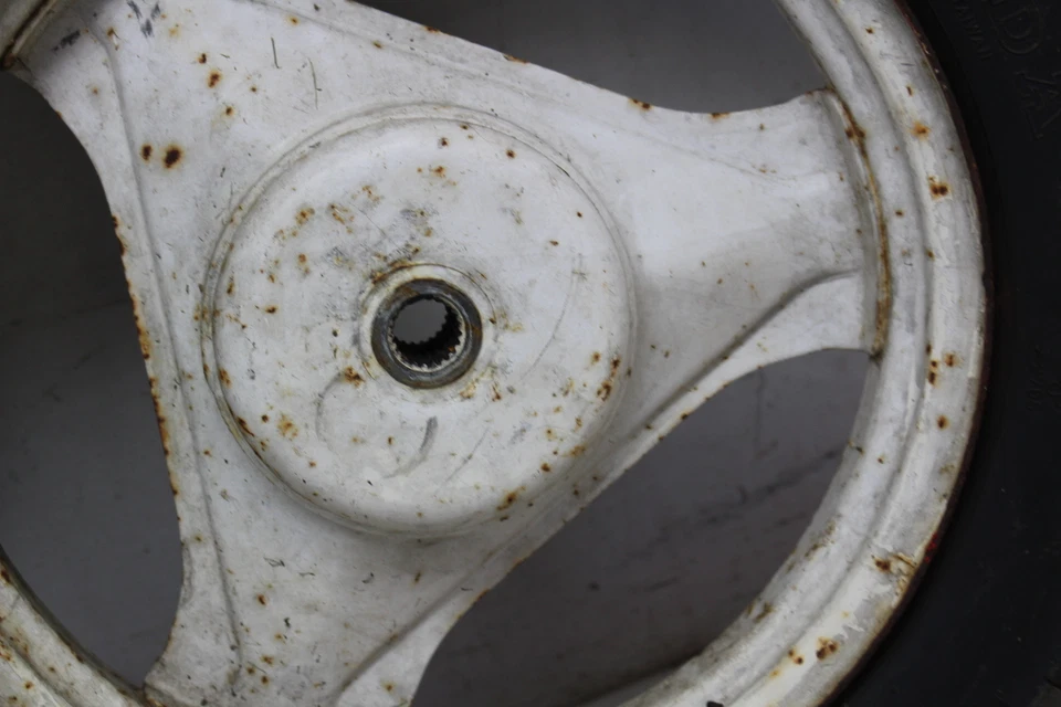 1981 HONDA EXPRESS 50SR NX50 ПЕРЕДНИЕ ЗАДНИЕ КОЛЕСА ДИСКИ - Изображение 3 из 4