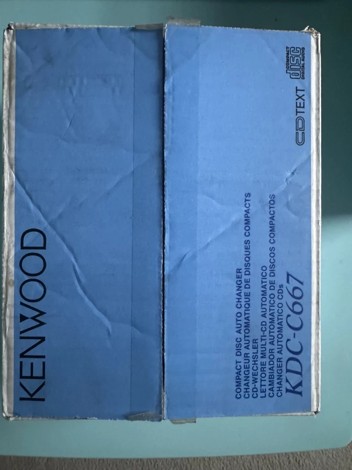 Kenwood KDC-C667 6-disc CD Changer - With Box and Paperwork - Image 2 of 4