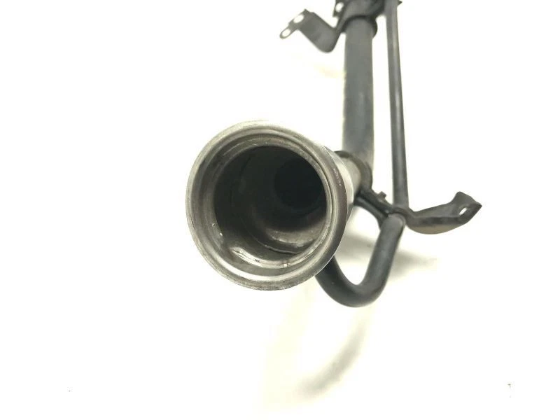 燃油填充颈管 17649-TM8-L01 适用于 2010 年本田 Insight 43483 — 第 3/4 张图片