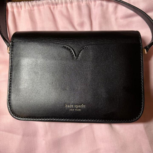 Very good condition Kate Spade Nicola Twist Lock Shoulder Bag Turn