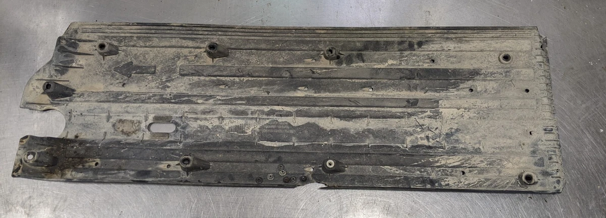 KIA FORTE OEM RIGHT HAND UNDER COVER FLOOR PAN SHIELD DAMAGED  