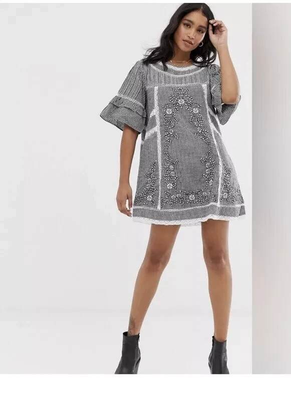 Free People Sunny Day Gingham Embroidered Crochet Mini Dress Size Small-EUC