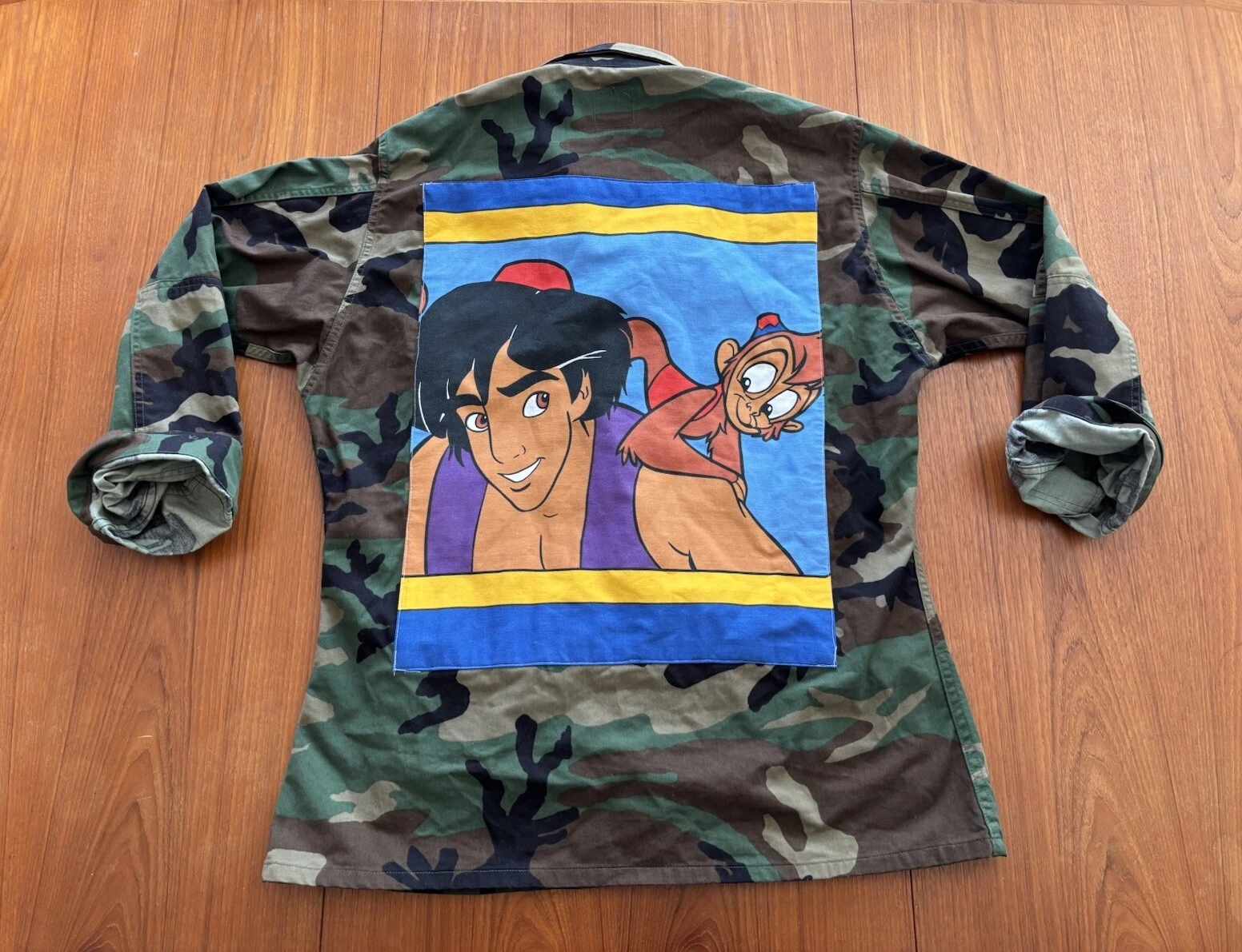 Men’s Camouflage Disney Aladdin Custom Jacket Size Large Regular Army Abu Monkey image 1