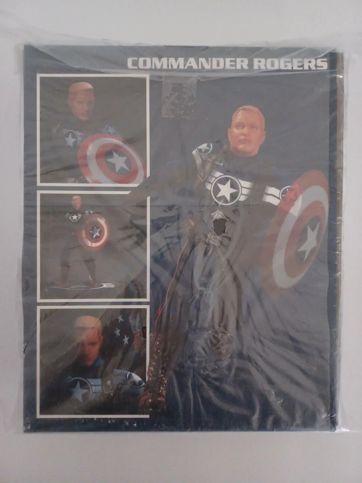 Mezco Toyz One:12 Collective PX Previews Exclusive Marvel Commander Rogers 2016 - Image 2 of 3
