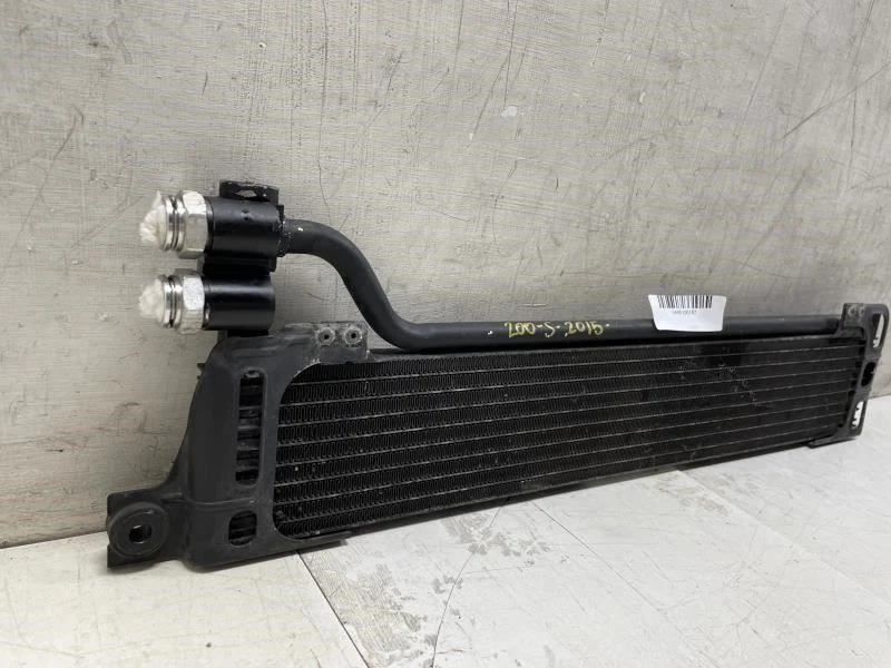 Chrysler 200 S 2015 soporte fascia trasero cubierta de parachoques Foto 2 de 4