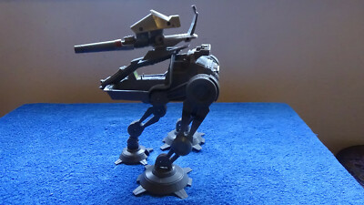 Star Wars 2007 Lucas Film Walking vehicle with weapons