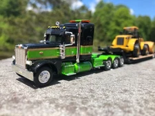 Custom Built  1/87  3D PETERBILT 389 TRI-AXLE / DROP NECK TRAILER with LOAD