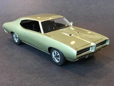 Monogram 1969 Pontiac GTO KIT 1989 6282 Professional Built Model Kit Awesome