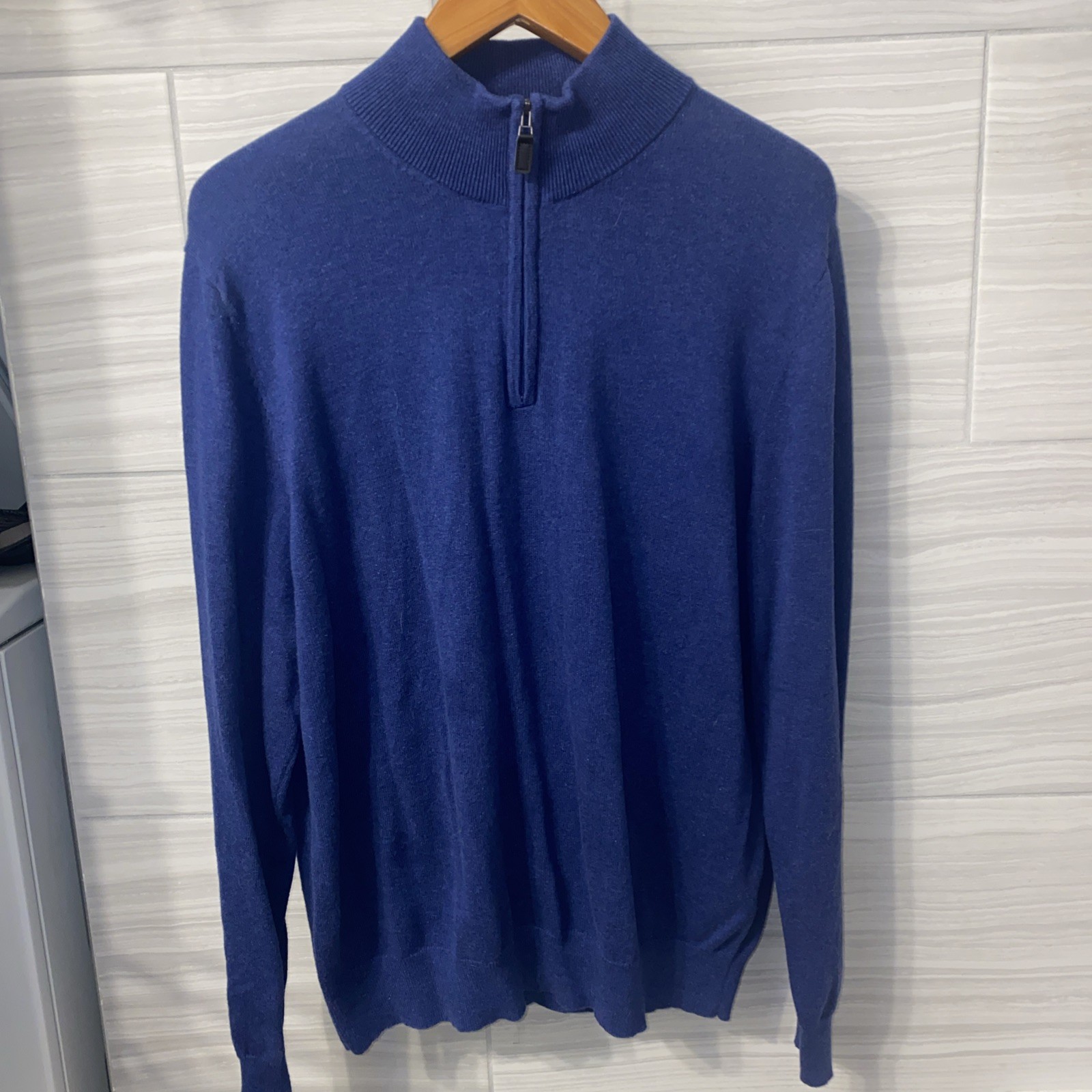 Jos A Bank Sweater Men L blue Pima Cotton Traveler 1/4 Zip Pullover