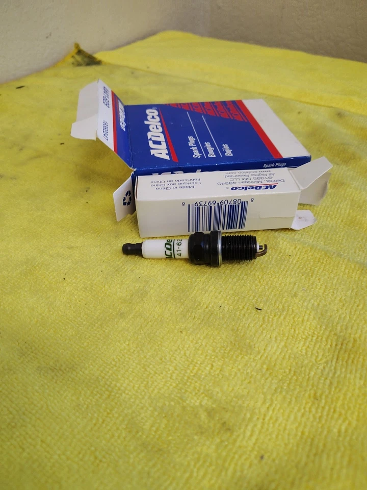 AC-Delco para Chevrolet 2,3 L se vende en un juego de 4 Foto 3 de 4