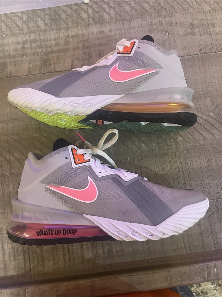Size 10- Nike Space Jam x LeBron 18 Low Bugs x Marvin - Image 3 of 4