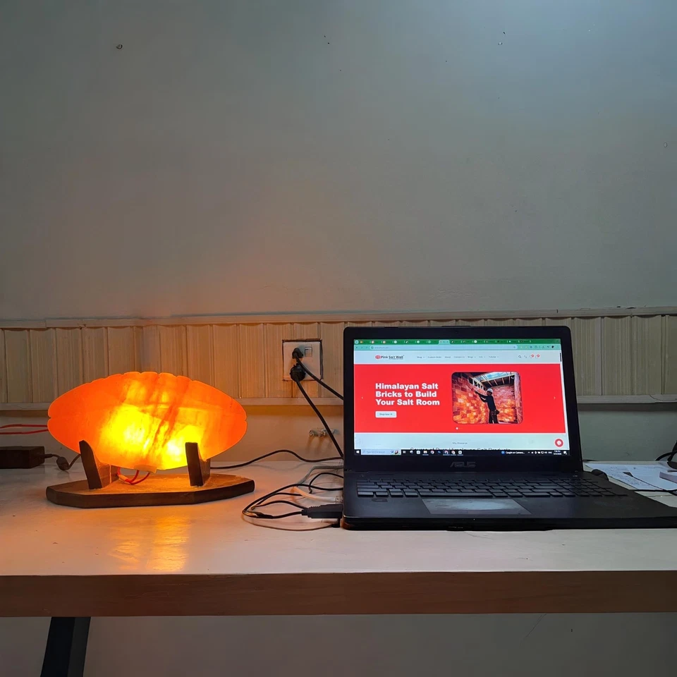 足球形状喜马拉雅盐灯-夜灯家庭和办公室装饰 — 第 3/4 张图片