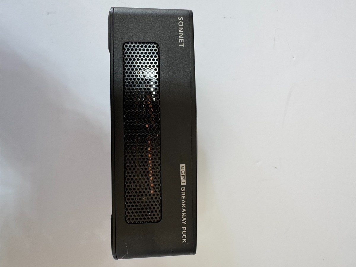 グラフィックボード・グラボ・ビデオカード Radeon RX 5500XT eGPU Breakaway Puck SONNET TECHNOLOGIES eGPU Breakaway Puck Radeon RX 5500 XT