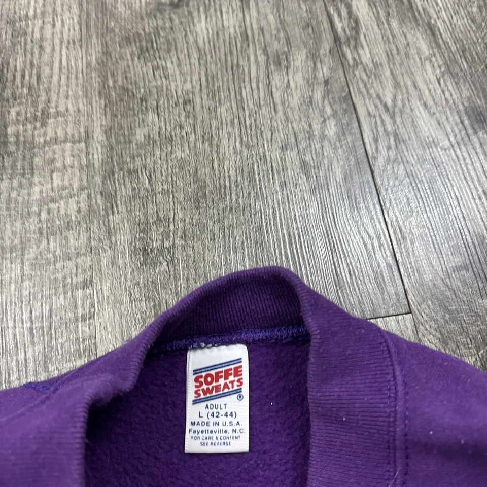 Vintage 80s Soffe Western Carolina Catamounts College Sweatshirt Purple L - Image 4 of 4