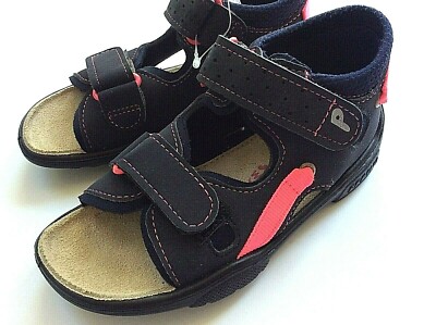 Ricosta Pepino sandal US 10 EURO 26 open toe flexible 