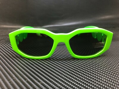 サングラス VERSACE Woman Sunglasses Green 0VE4361 531987 VERSACE VE4361 531987 Green Rectangle Unisex Sunglasses 53