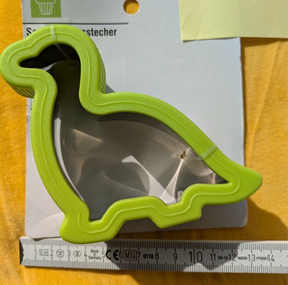 AVANA Edelstahl Ausstechformen Sandwich Cutter Keks Maus Dino Ausstecher 2er Set - Bild 2 von 2