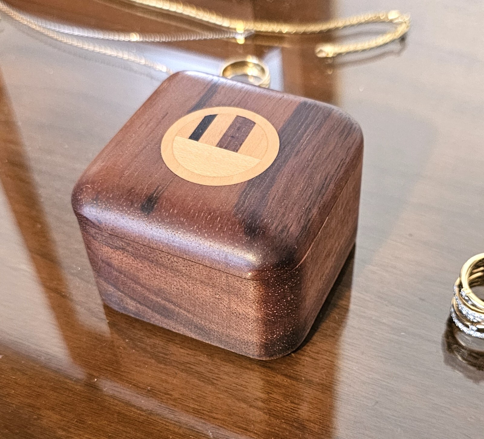 Engagement Ring Wooden Box Vintage - Beatiful Desing And Look - Excellent Condit-image