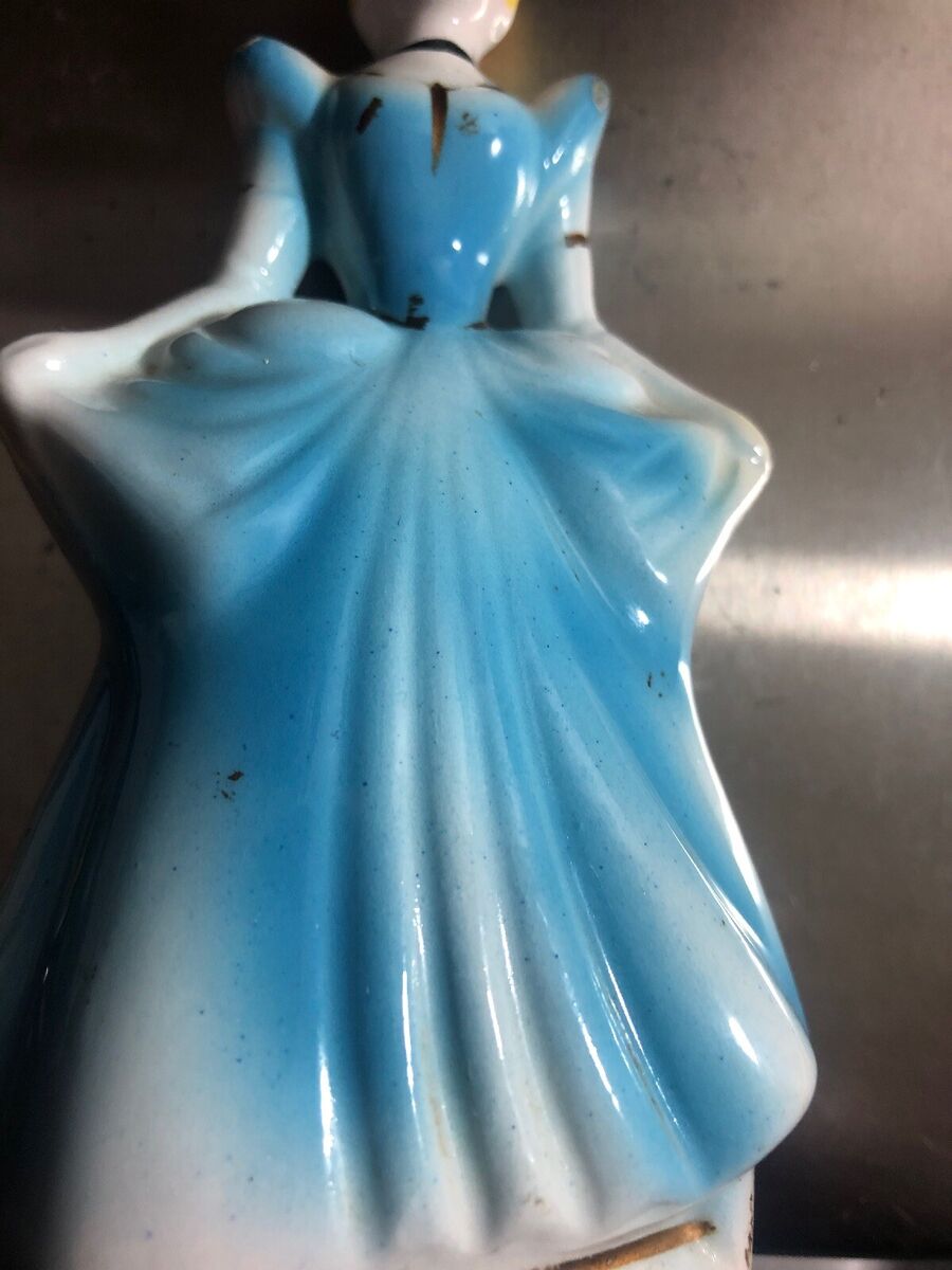 Vintage RARE 1968 Cinderella Ceramic Figure Walt Disney Vintage RARE 1968 Cinderella Ceramic Figure Walt Disney