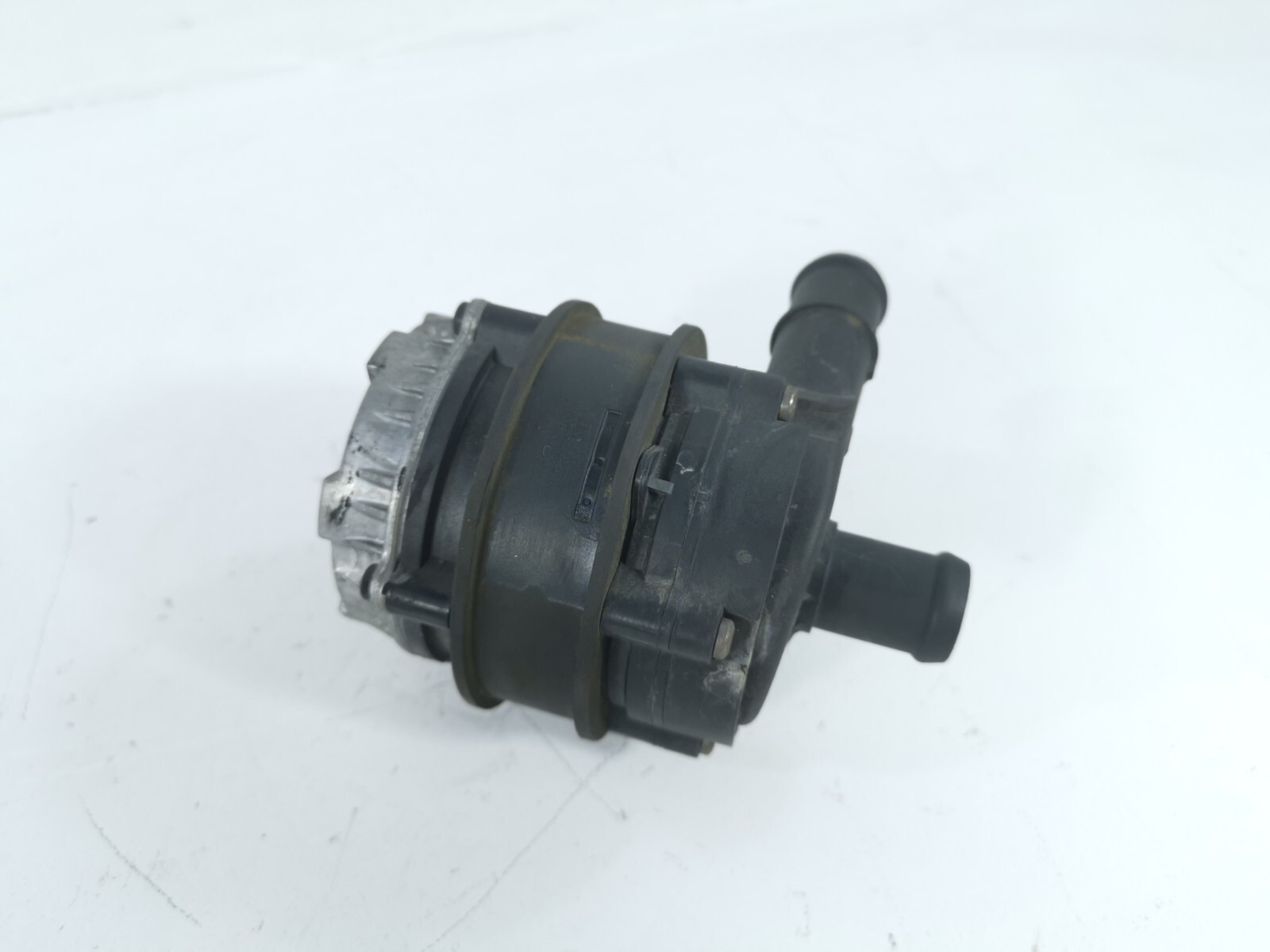 14-19 MASERATI QUATTROPORTE S Q4 WATER COOLANT AUXILIARY PUMP 670005347