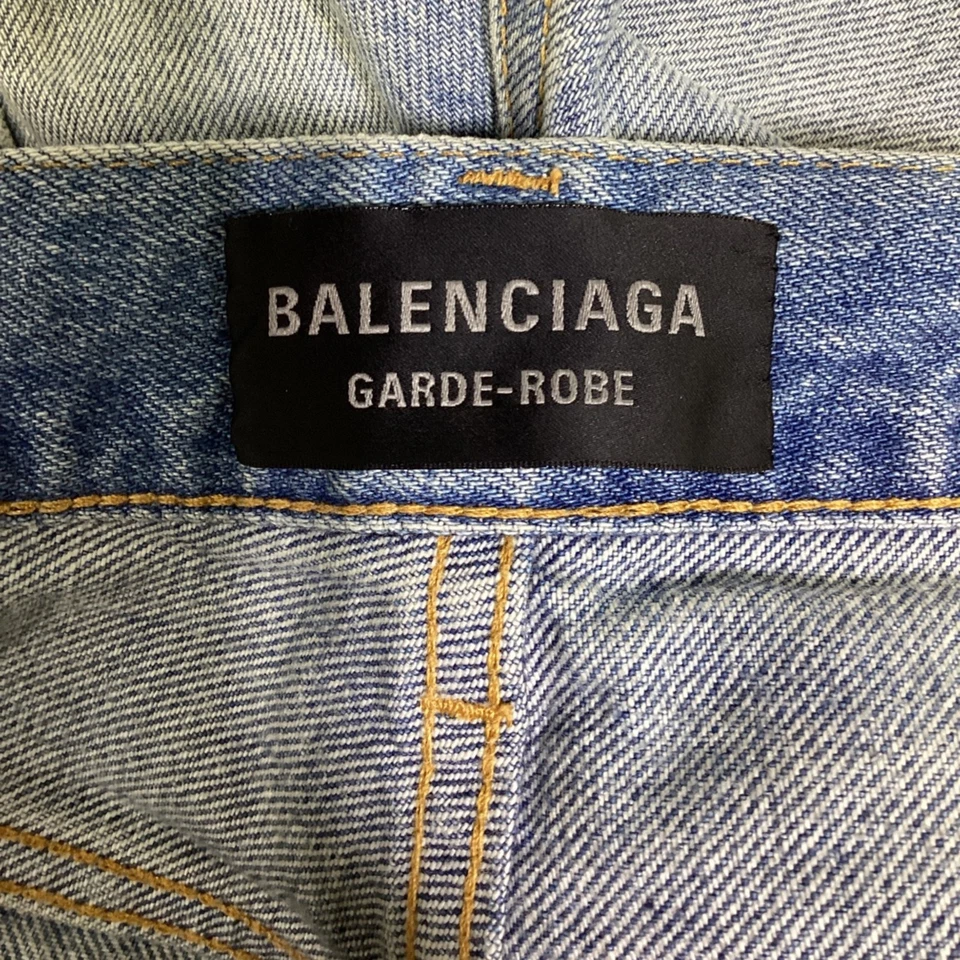Balenciaga Mid-Rise Washed Tapered Jeans In Denim Women Light Blue Size 26 - Image 4 of 4