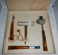 4 Piece Hostess Barware Set Kitchen Bar Tools w/ Brown Marbled Bakelite Handles