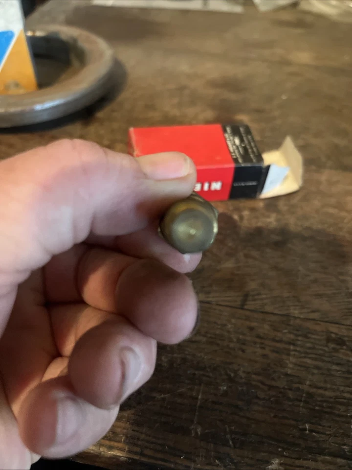 NOS Niehoff FF134A Temp Sender — 第 4/4 张图片