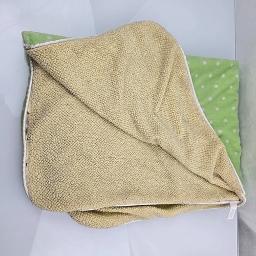 Coperta bambino sherpa Carters Just One Year Love Bug Bee verde a pois giallo - Foto 3 di 6