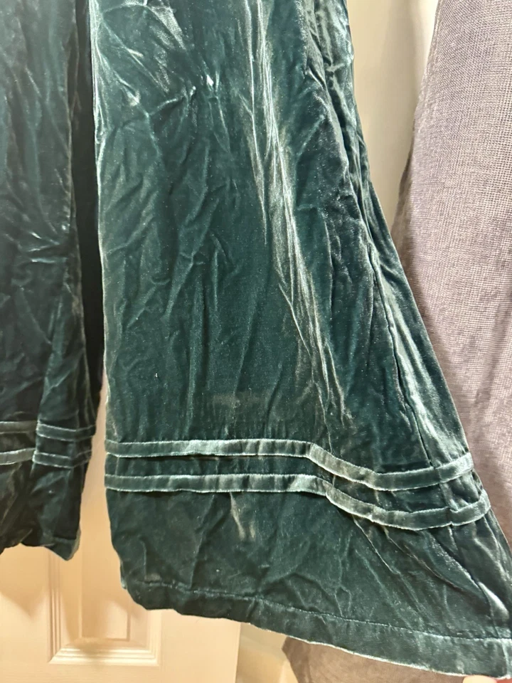 Mono Anthropologie Somerset Edición Terciopelo Talla S Verde Vacaciones Minimalista Foto 4 de 4