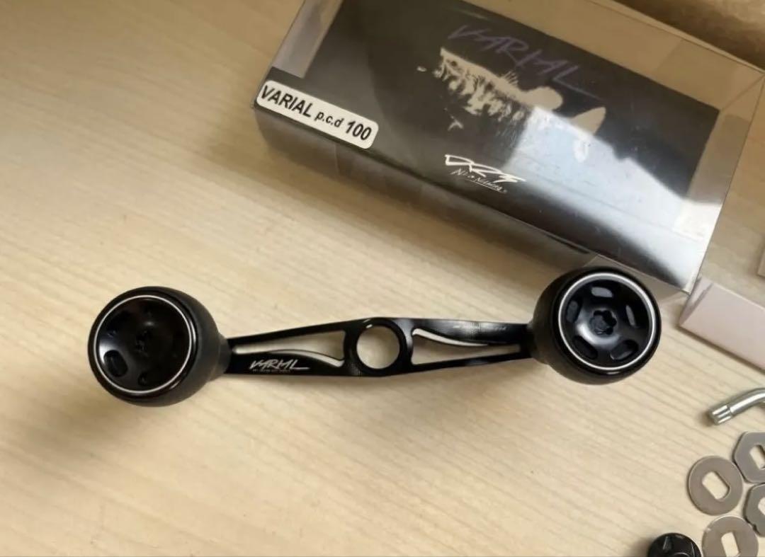 DRT VARIAL p.c.d. 100 Black×White DRT VARIAL HANDLE VARIAL p.c.d 100 black knob Fishing w/Box