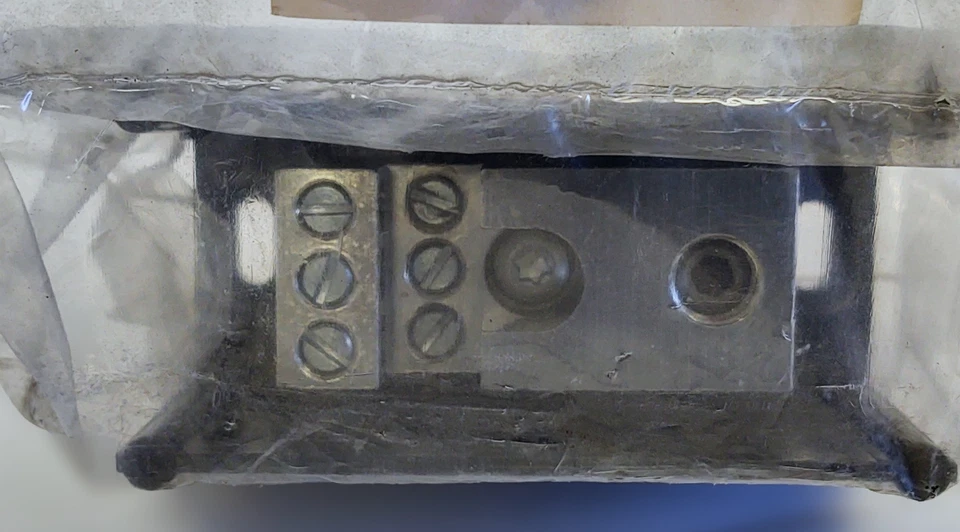 Ferraz Shawmut 67061 Power Distribution Block - Image 3 of 4