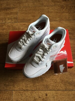 nike air max 1 rub away