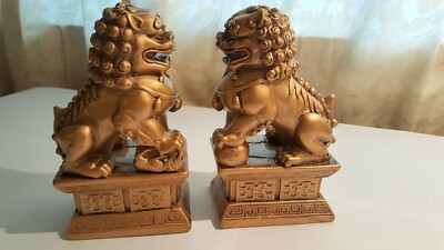 Paar bronzefarbene chinesische Feng Shui Foo/ Fu Löwen Hunde Tempelwächter Löwen