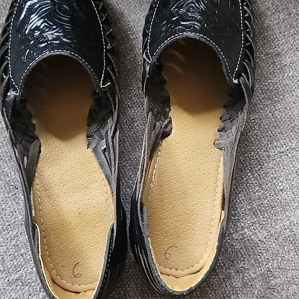 Huaraches Black Premium Rose Pattern - image 7