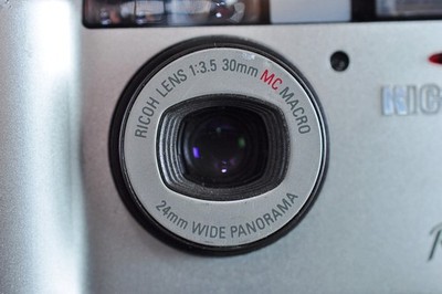 1-Yr Warranty] Ricoh R1s Silver 35mm Vintage Compact Film Camera