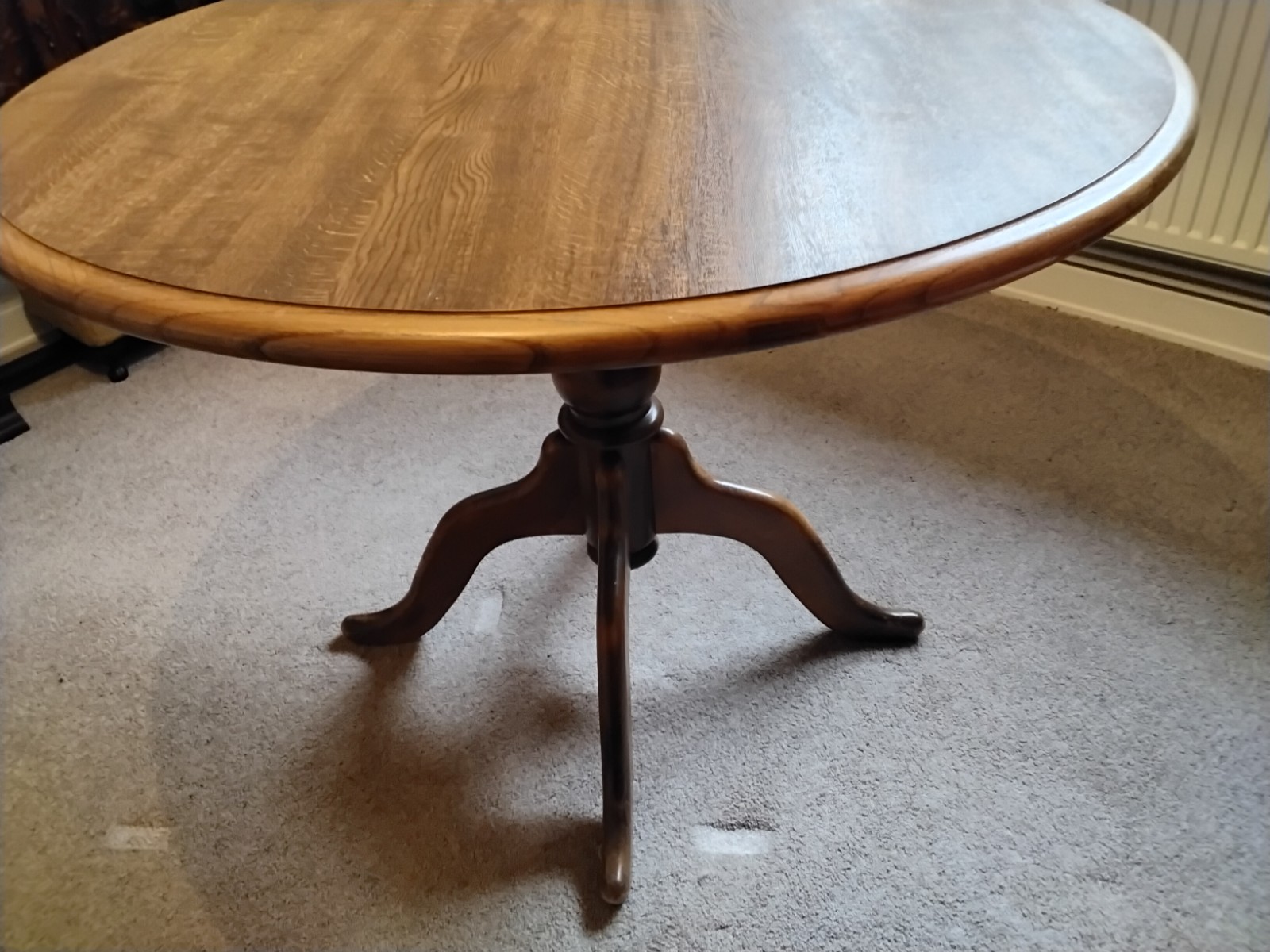 Pedestal Dining Table
