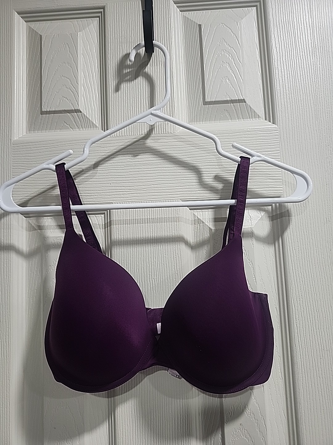 Victoria Secret T Shirt  Lightly Lined Demi Bra 32DDD Purple Underwire