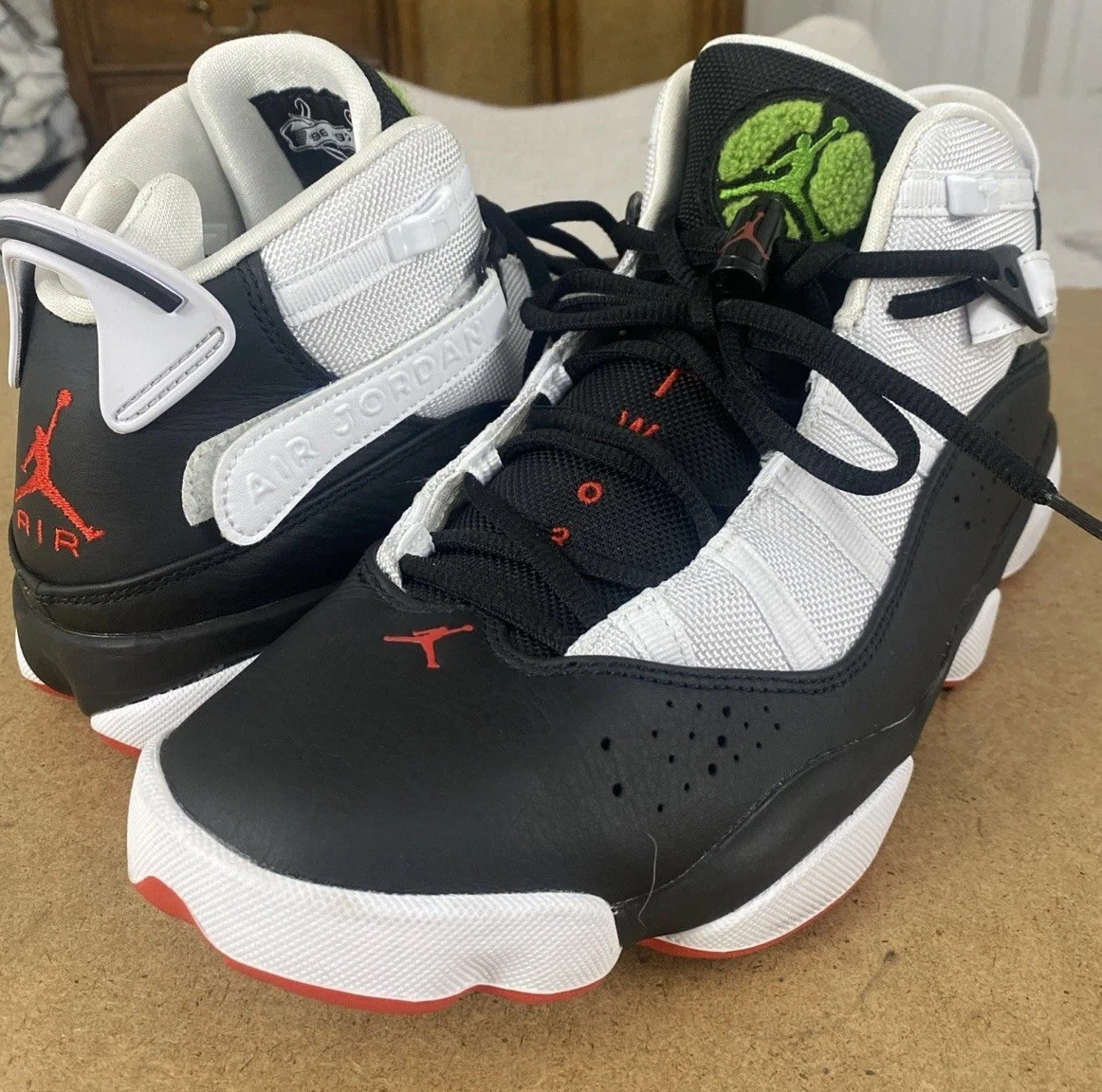 Jordan size 9.5 6 Rings “He Got Game” White/Black Shoes sneakers Rare 322992 men s-l400.jpg main image 3