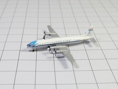 MALEV HUNGARIAN Iljuschin IL-18 Flugzeugmodell Maßstab 1:500 Herpa HA-MOA